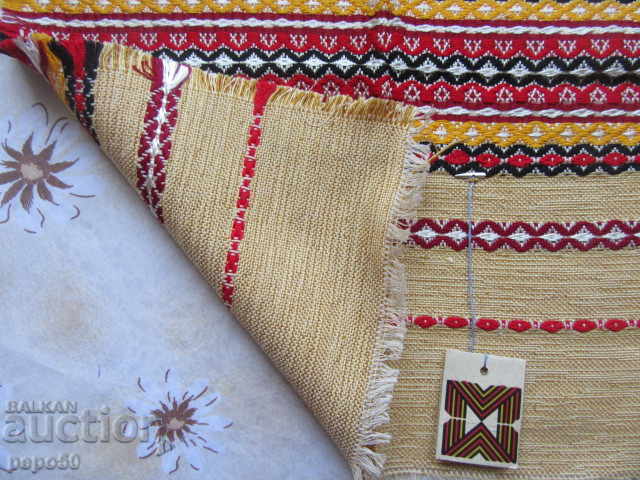 / N / BEAUTIFUL LINEN NAPKIN FOR SOCA TABLE -38x40 cm / 1974-2 with price 6.00 BGN | € 3.07