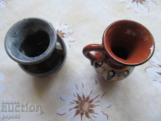 Licitație 2 buc. VASĂ CERAMICĂ FRUMOASĂ SOC Licitație 2 buc. VASĂ CERAMICĂ FRUMOASĂ SOC