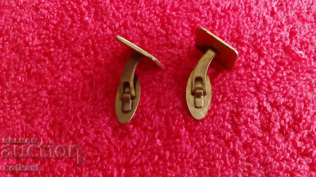 Delivery of Old Buttonel Cufflinks Buttons Delivery of Old Buttonel Cufflinks Buttons