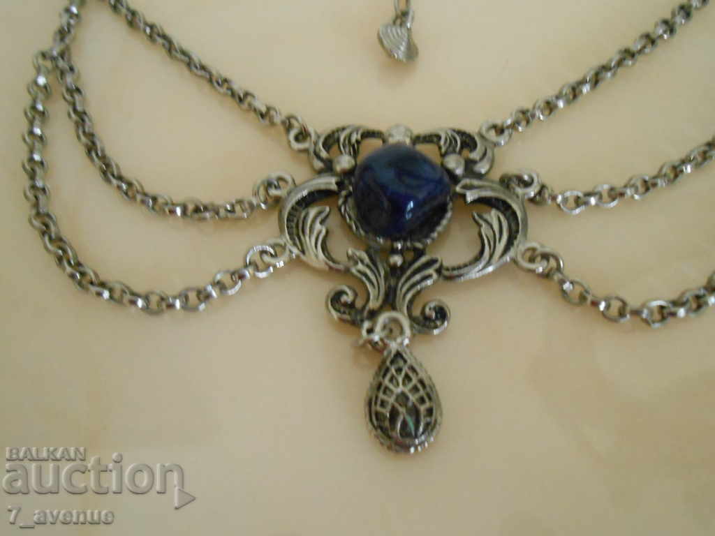 A very impressive natural stone necklace, a very sophisticated model with price 59.00 BGN | € 30.17 A very impressive natural stone necklace, a very sophisticated model with price 59.00 BGN | € 30.17