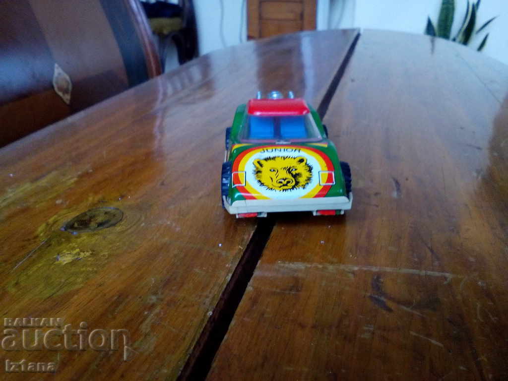 Παλιό αυτοκίνητο, τρόλεϊ με τιμή 20.00 BGN | € 10.23