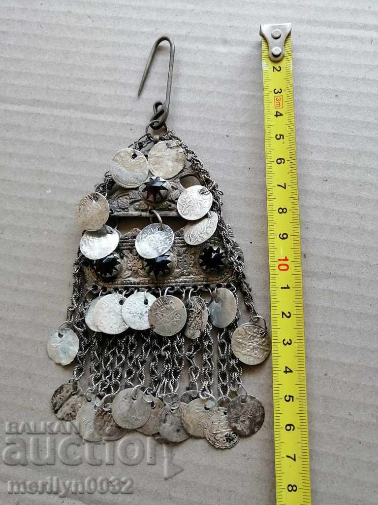 Auction  Renaissance jewelry, tassel, bodka, pendant, costumes