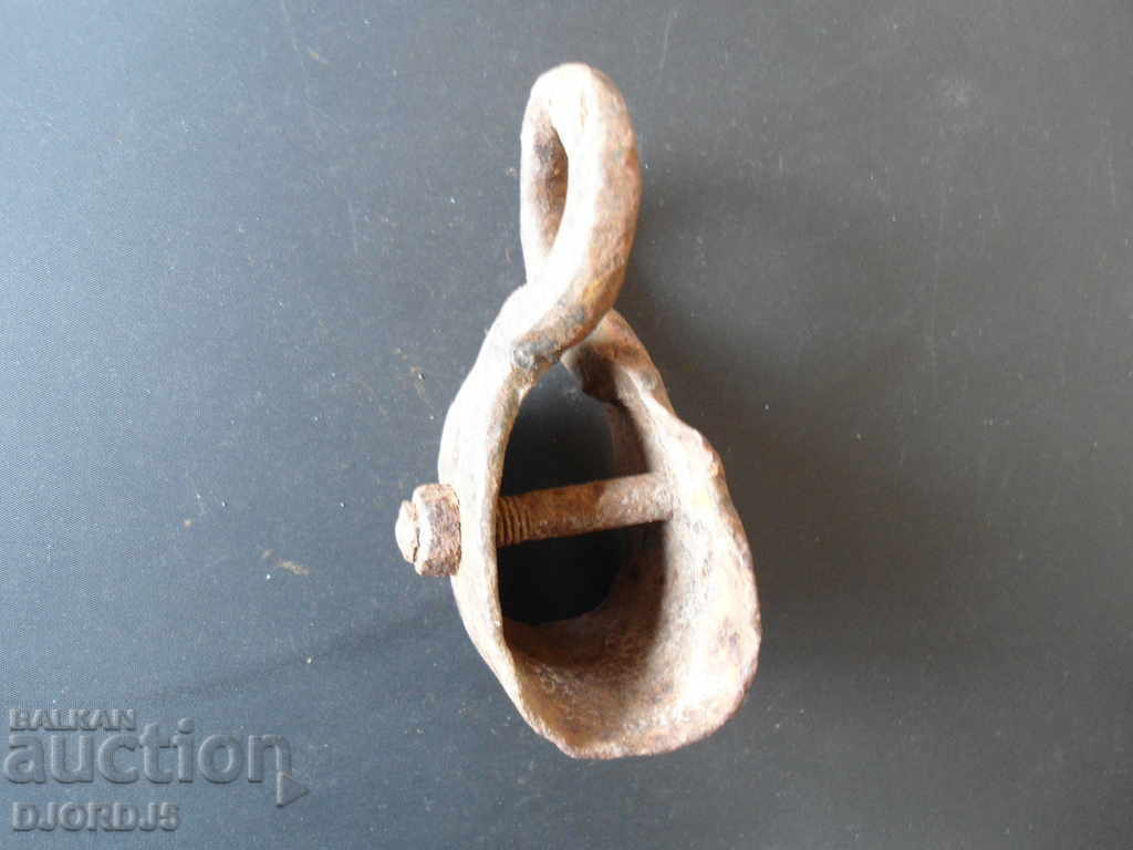 Old wrought iron with price 2.00 BGN | € 1.02 Old wrought iron with price 2.00 BGN | € 1.02