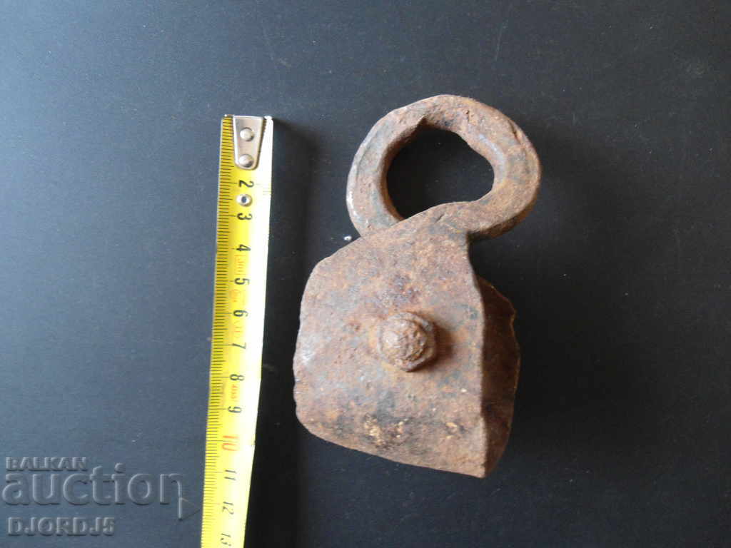 Auction Old wrought iron Auction Old wrought iron