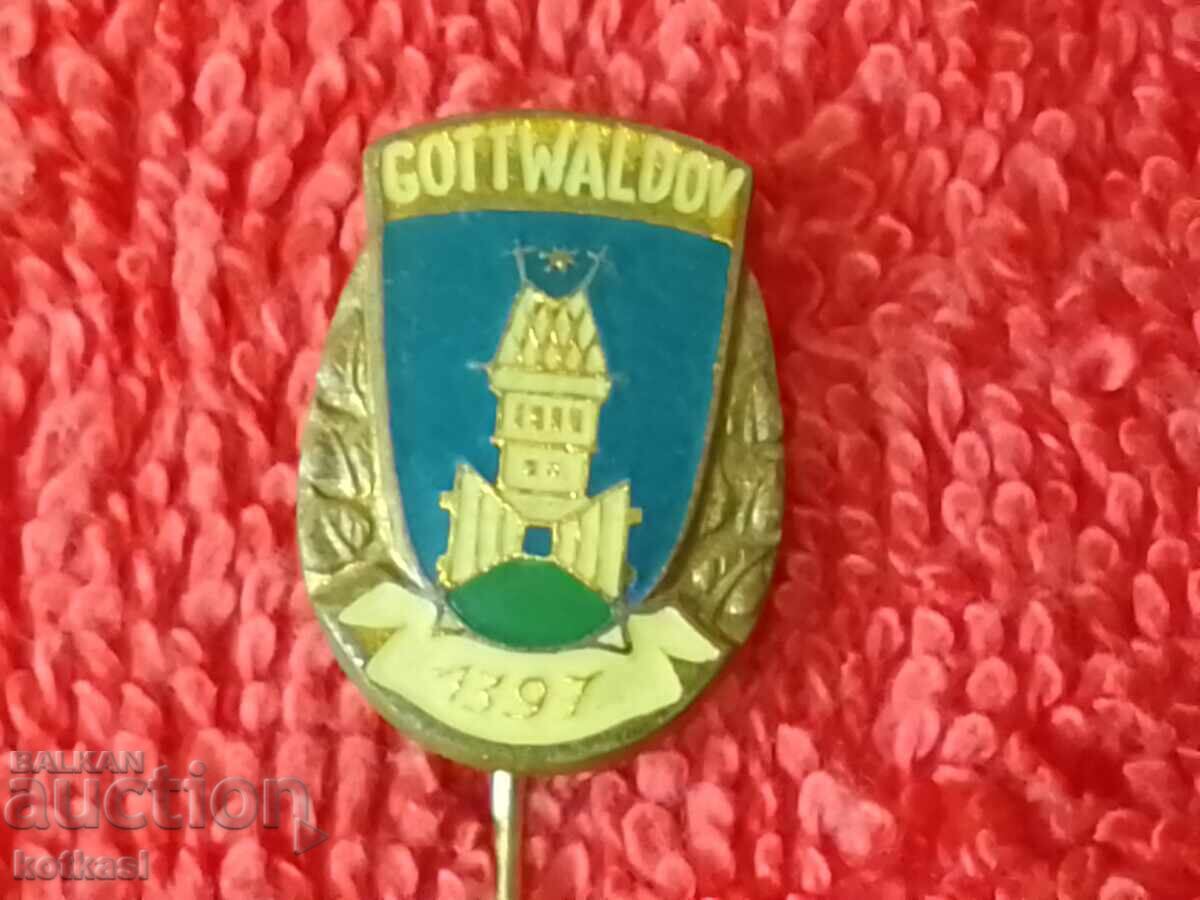 Old social badge bronze pin city GOTTWALDOV Czechoslovakia - 6 Old social badge bronze pin city GOTTWALDOV Czechoslovakia - 6