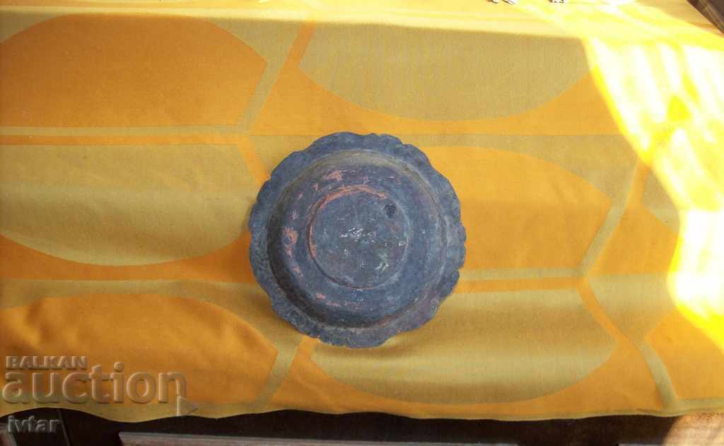 Oală de cupru - 2 cu preț € 8.00 | 15.65 BGN Oală de cupru - 2 cu preț € 8.00 | 15.65 BGN