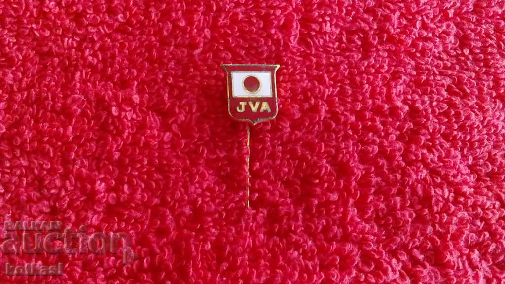 Old badge bronze pin enamel Japan with price 3.50 BGN | € 1.79 Old badge bronze pin enamel Japan with price 3.50 BGN | € 1.79