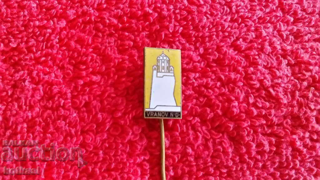 Auction Old solid metal bronze badge pin VRANOV N.D. Slovakia Auction Old solid metal bronze badge pin VRANOV N.D. Slovakia