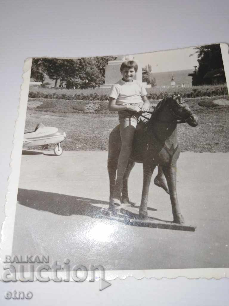 1960 Varna, PICTURE-TOY, MOSCOW WITH PEDALS, AIRCRAFT with price 25.00 BGN | € 12.78