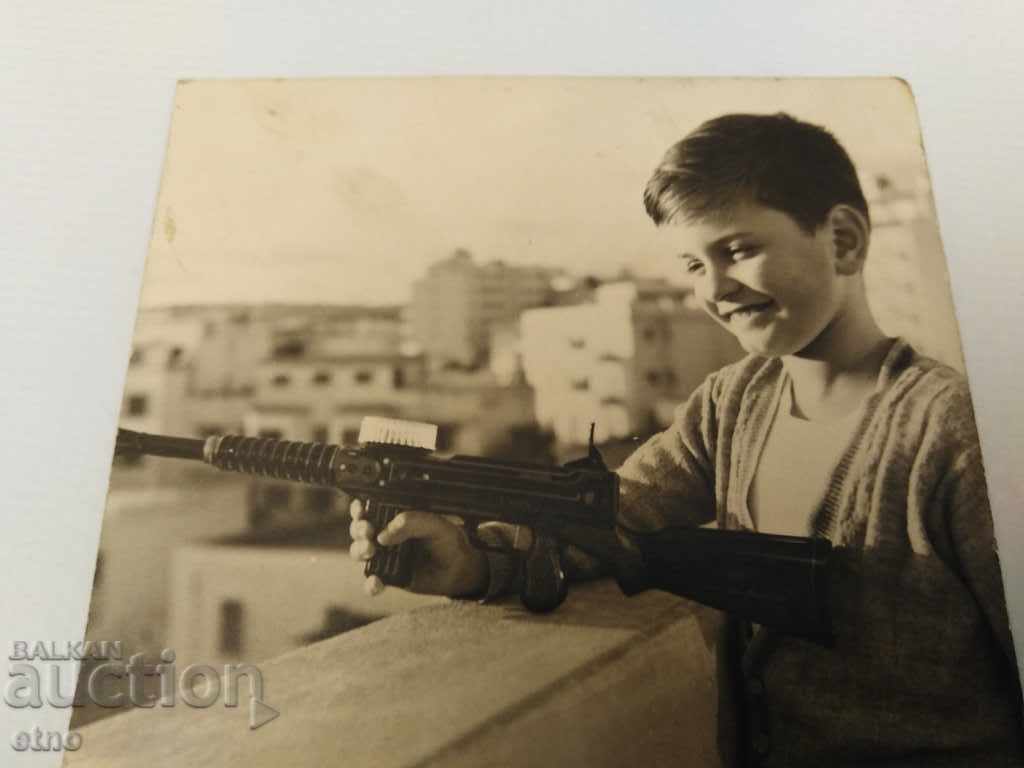 1963. PLAY-TOY, AUTOMATIC, RIFLE with price 25.00 BGN | € 12.78