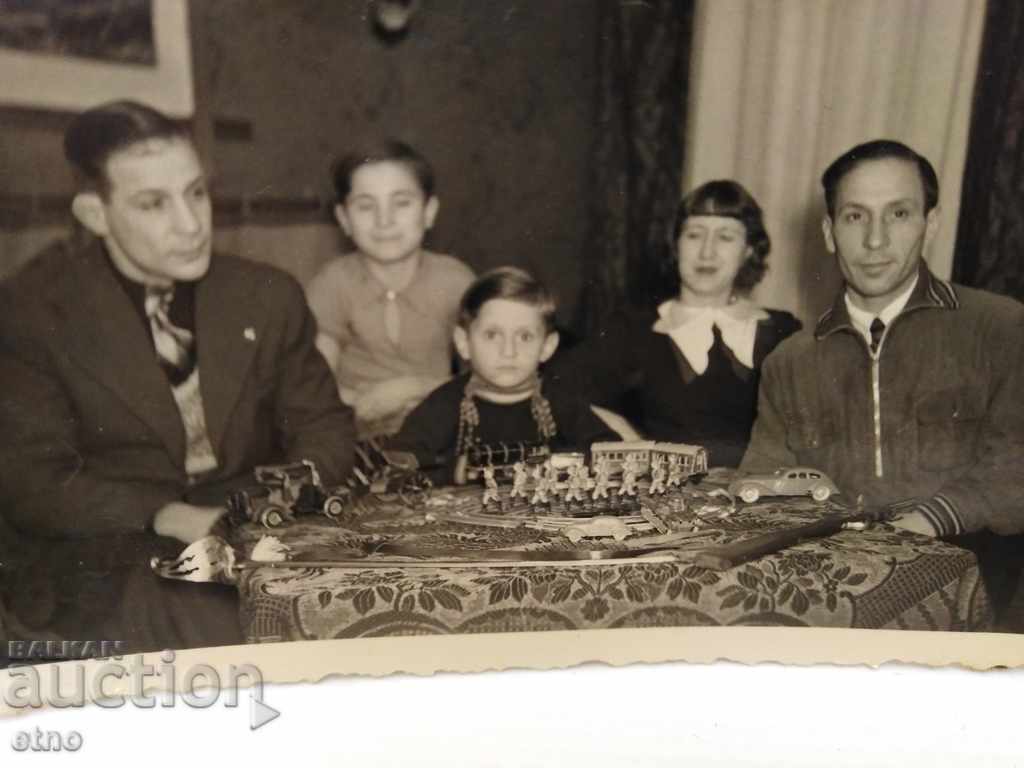 1939 GERMANY, HAMBURG, TOYS, TOYS with price 30.00 BGN | € 15.34 1939 GERMANY, HAMBURG, TOYS, TOYS with price 30.00 BGN | € 15.34