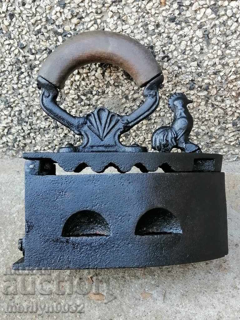 Δημοπρασία Παλιά σιδήρου στην πυρκαγιά Δημοπρασία Παλιά σιδήρου στην πυρκαγιά