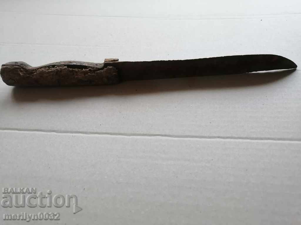 Delivery of Old hand forged butcher dagger kulak Delivery of Old hand forged butcher dagger kulak