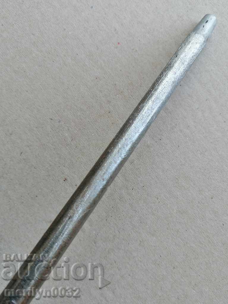 Auction An old mass, a knife for a knife Auction An old mass, a knife for a knife