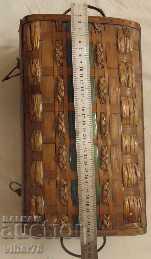 box can be locked with two padlocks - 5 box can be locked with two padlocks - 5