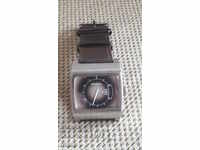 CEAS DE MÂNĂ DIGITAL BĂRBĂTESC