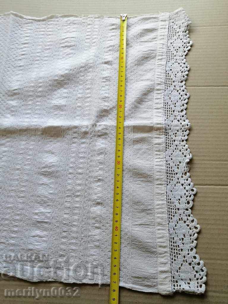 Auction Old linen cloth with lace kenar 140 / 47cm Auction Old linen cloth with lace kenar 140 / 47cm