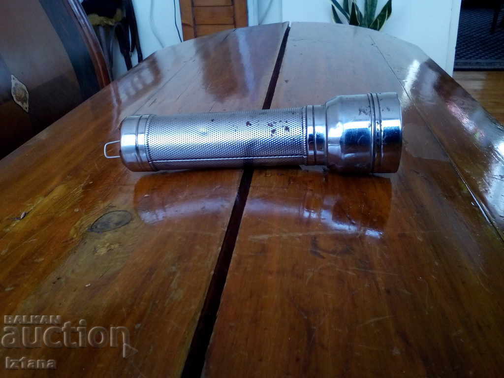 Old flashlight, Hitachi flashlight
