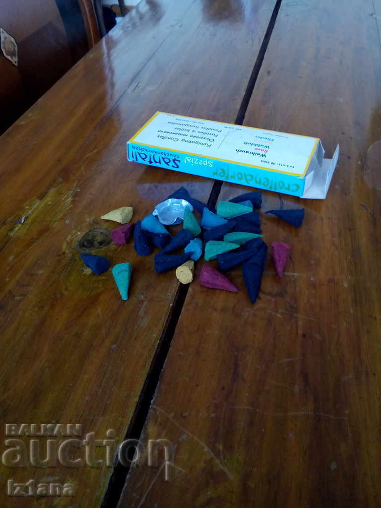 Auction Old tobacco smoke flavorings Auction Old tobacco smoke flavorings