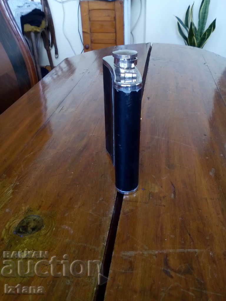 buzunar cantina cu preț 10.00 BGN | € 5.11 buzunar cantina cu preț 10.00 BGN | € 5.11