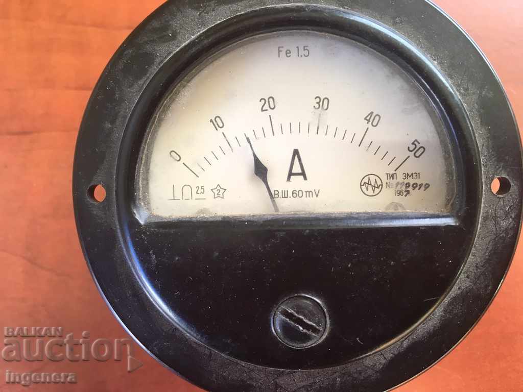 BAKELITE-USSR MEASURING AMPETER with price 12.00 BGN | € 6.14 BAKELITE-USSR MEASURING AMPETER with price 12.00 BGN | € 6.14