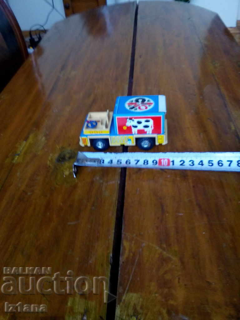 Auction Old toy truck, truck Auction Old toy truck, truck