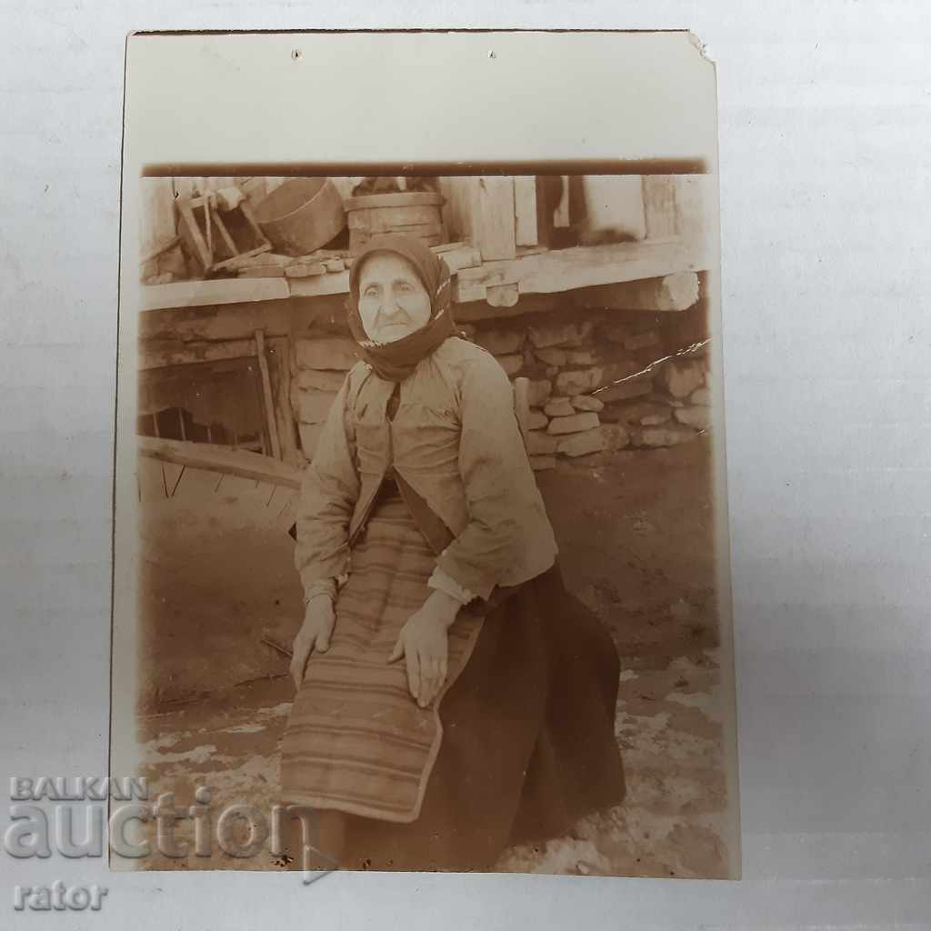 Old Postcard Folklore - folk costume, costumes with price 4.00 BGN | € 2.05 Old Postcard Folklore - folk costume, costumes with price 4.00 BGN | € 2.05