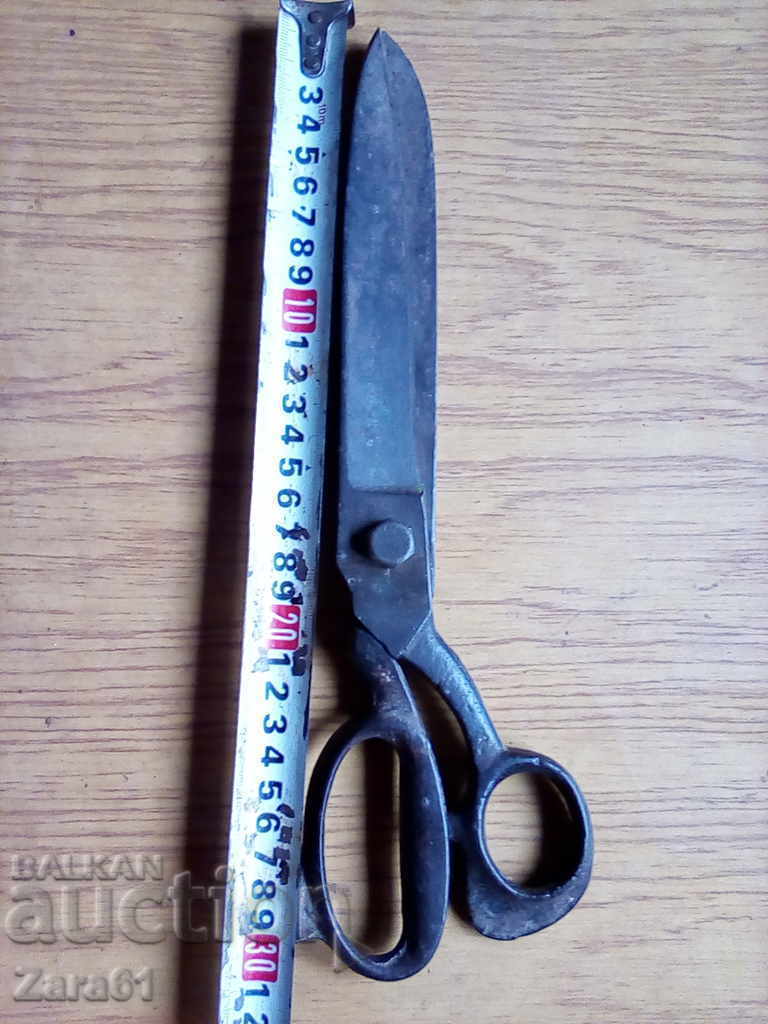 Old branded scissors will