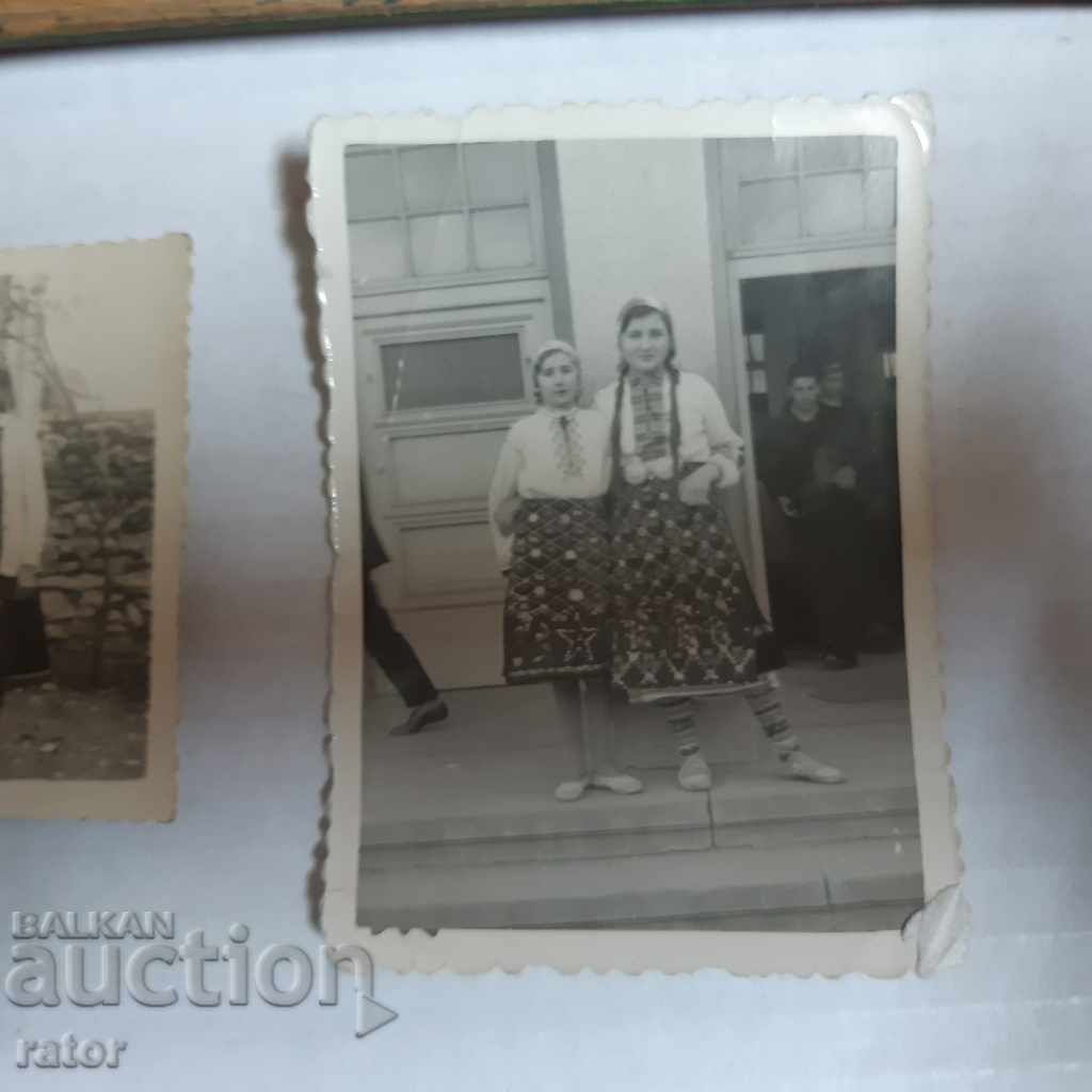 Old photos - 4 pieces Folklore - Folk costume, costumes - 5 Old photos - 4 pieces Folklore - Folk costume, costumes - 5