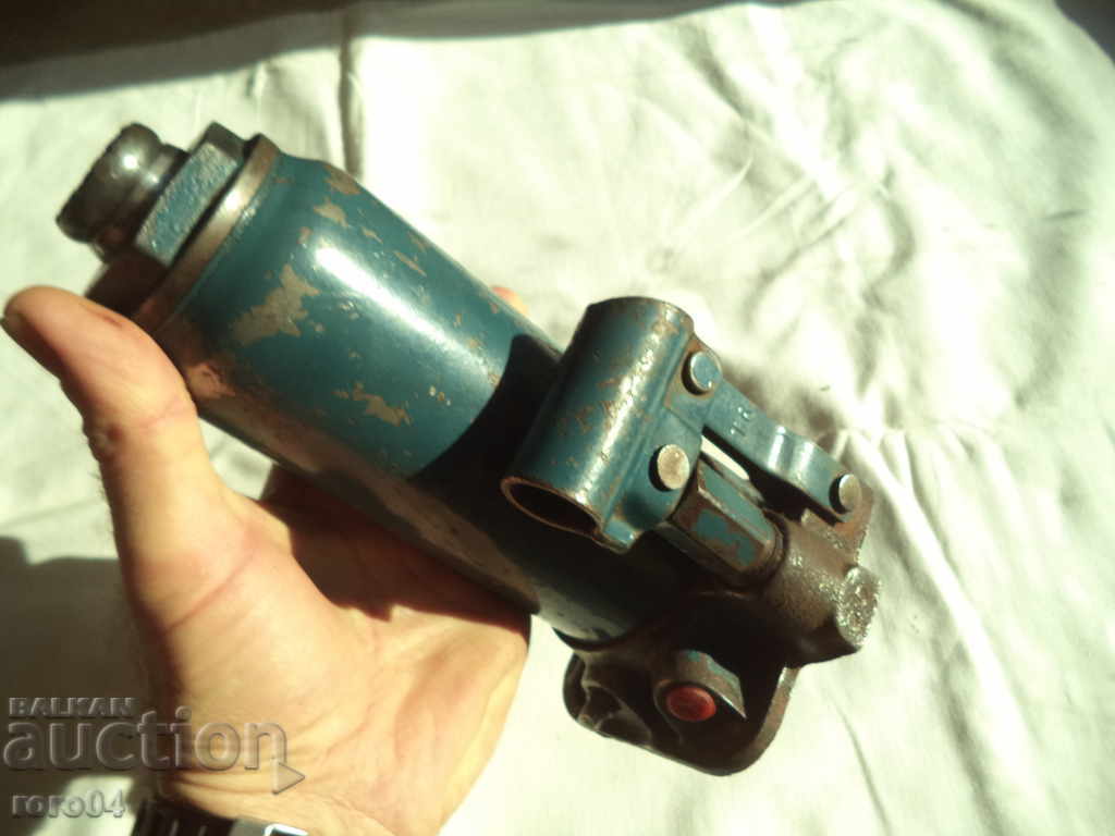 OIL CRICK - TR - 7 OIL CRICK - TR - 7