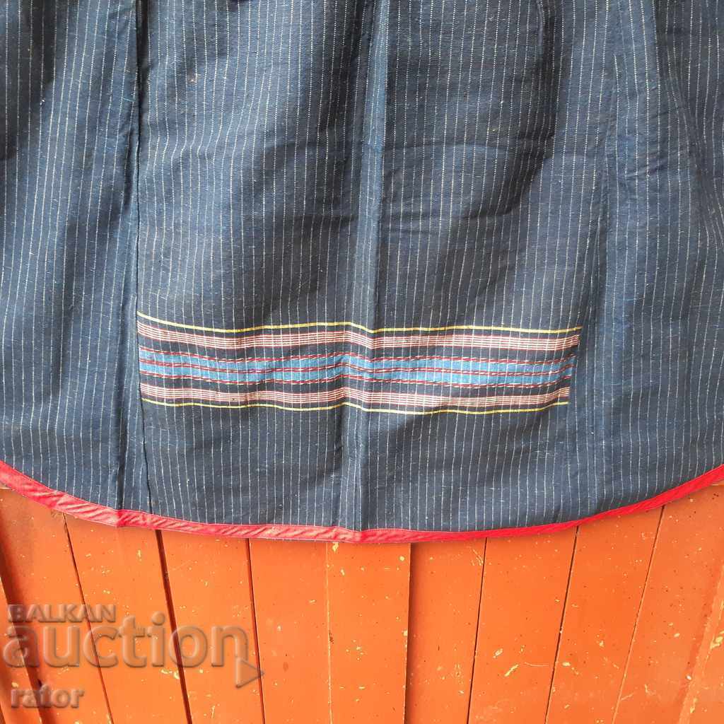 Delivery of Authentic distressed apron. Costume