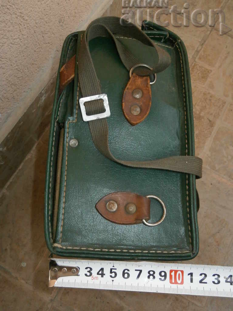 Medical bag World War II WW2 first aid kit - 5 Medical bag World War II WW2 first aid kit - 5