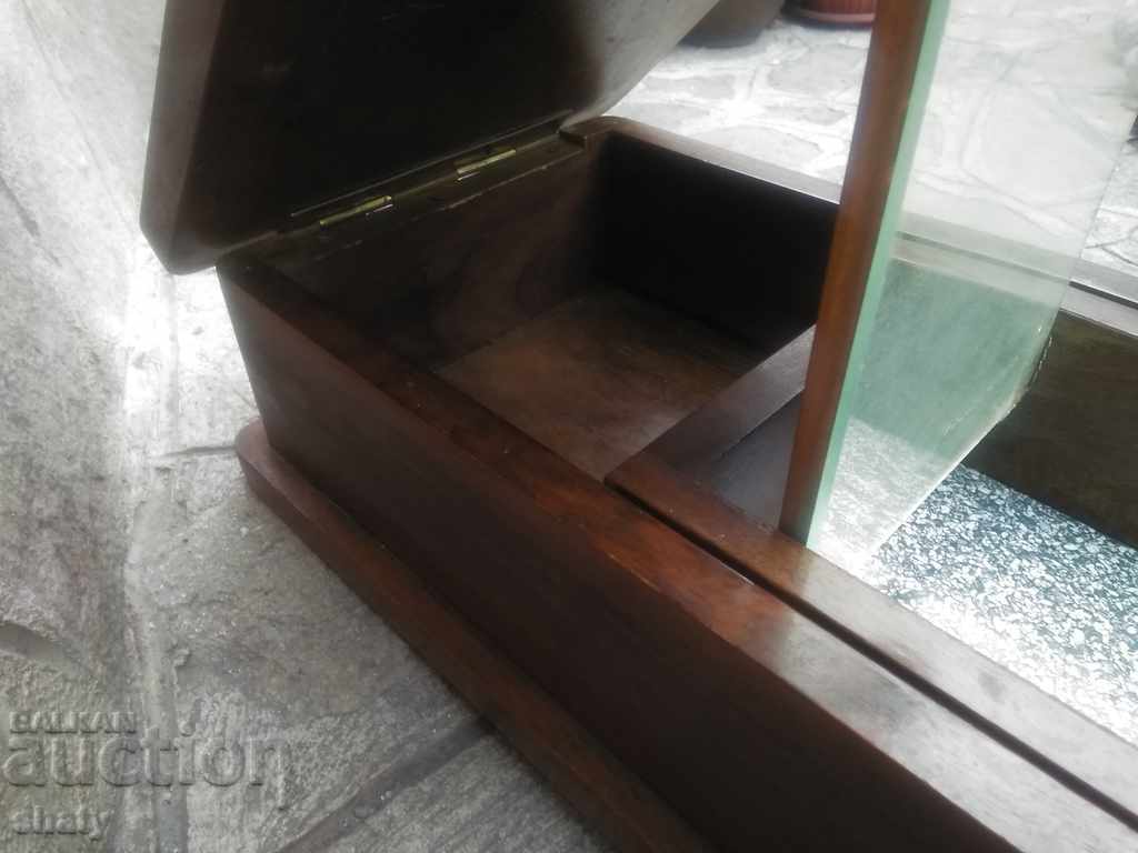 An old wooden dresser. - 6 An old wooden dresser. - 6