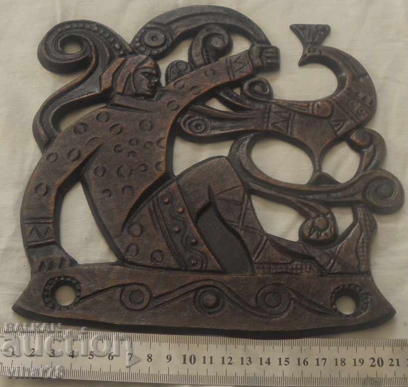 Panou de perete din cupru pentru fenix cu preț 29.99 BGN | € 15.33 Panou de perete din cupru pentru fenix cu preț 29.99 BGN | € 15.33