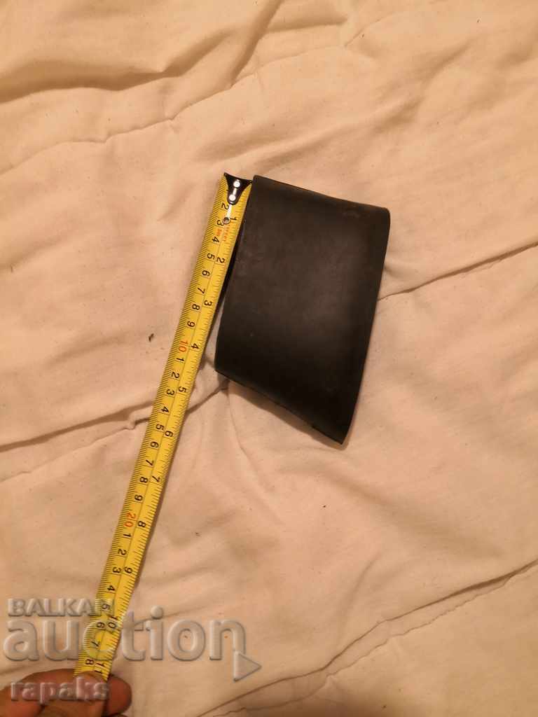 Δημοπρασία Πισινό από καουτσούκ. κοντάκι τουφέκι Δημοπρασία Πισινό από καουτσούκ. κοντάκι τουφέκι