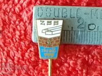 Old solid metal bronze badge pin enamel ZSS TREBiC