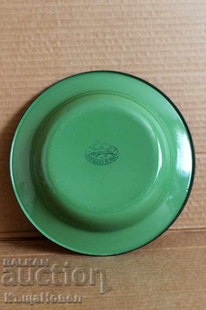 Auction . SOC NORTH KOREA DPRK UNUSED ENAMEL METAL PLATE Auction . SOC NORTH KOREA DPRK UNUSED ENAMEL METAL PLATE