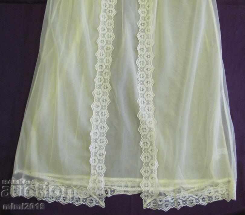 Delivery of 70s New Lady's Nylon Nightgown Delivery of 70s New Lady's Nylon Nightgown
