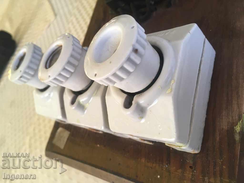 Ασφάλεια πίνακα ηλεκτρομέτρων-1936 HELIOWAT EF K1 - 5 Ασφάλεια πίνακα ηλεκτρομέτρων-1936 HELIOWAT EF K1 - 5