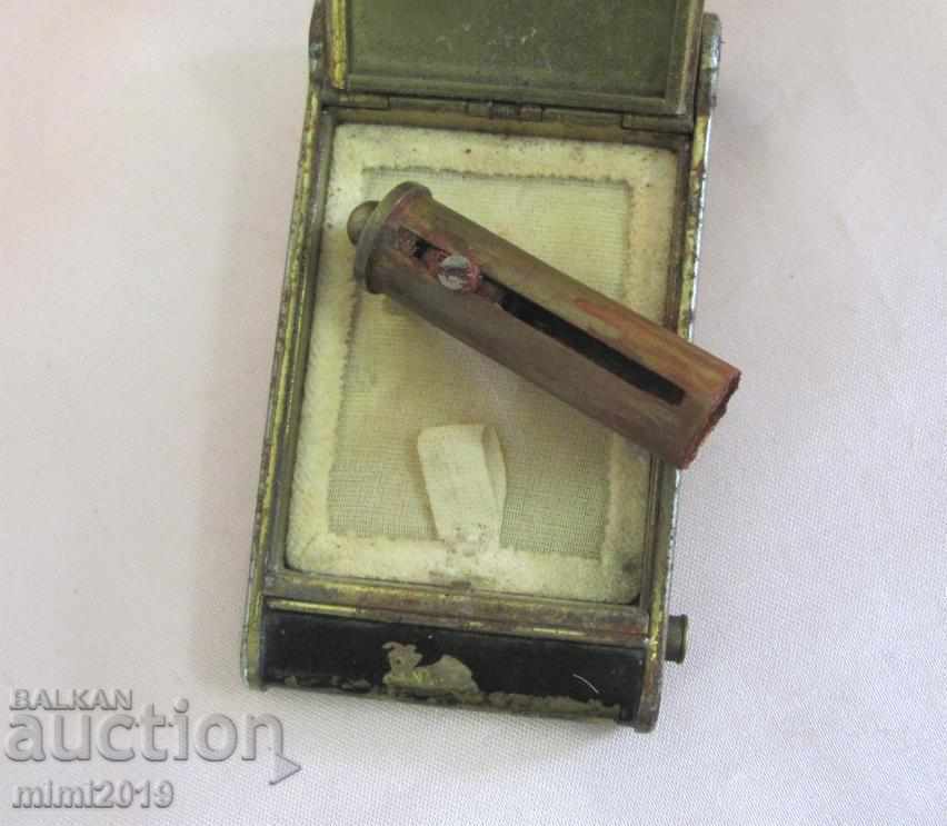 30s καπέλο κυρία και χάλκινη σκόνη με κραγιόν - 6