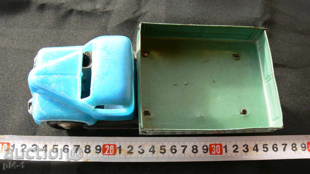 Old large metal truck "ЗИЛ" - 5 Old large metal truck "ЗИЛ" - 5