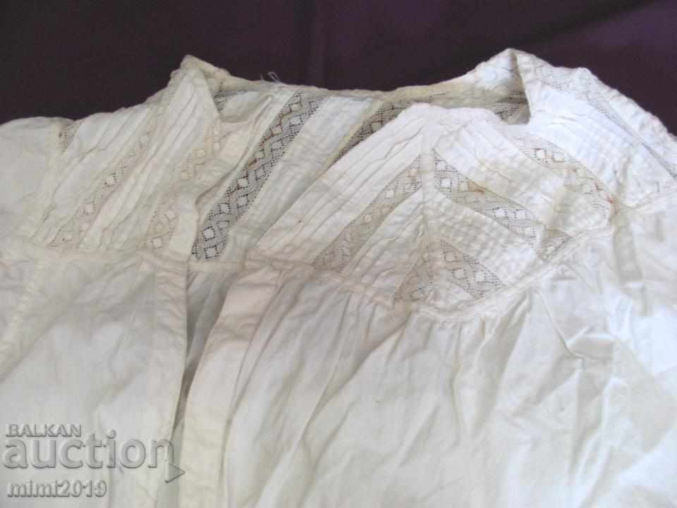 19th century Woman's shirt with lace with price 126.00 BGN | € 64.42 19th century Woman's shirt with lace with price 126.00 BGN | € 64.42
