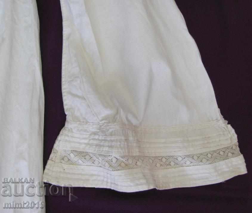 19th century Woman's shirt with lace - 6 19th century Woman's shirt with lace - 6