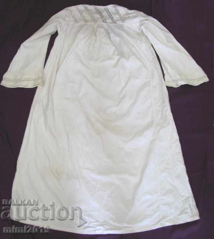19th century Woman's shirt with lace - 7 19th century Woman's shirt with lace - 7