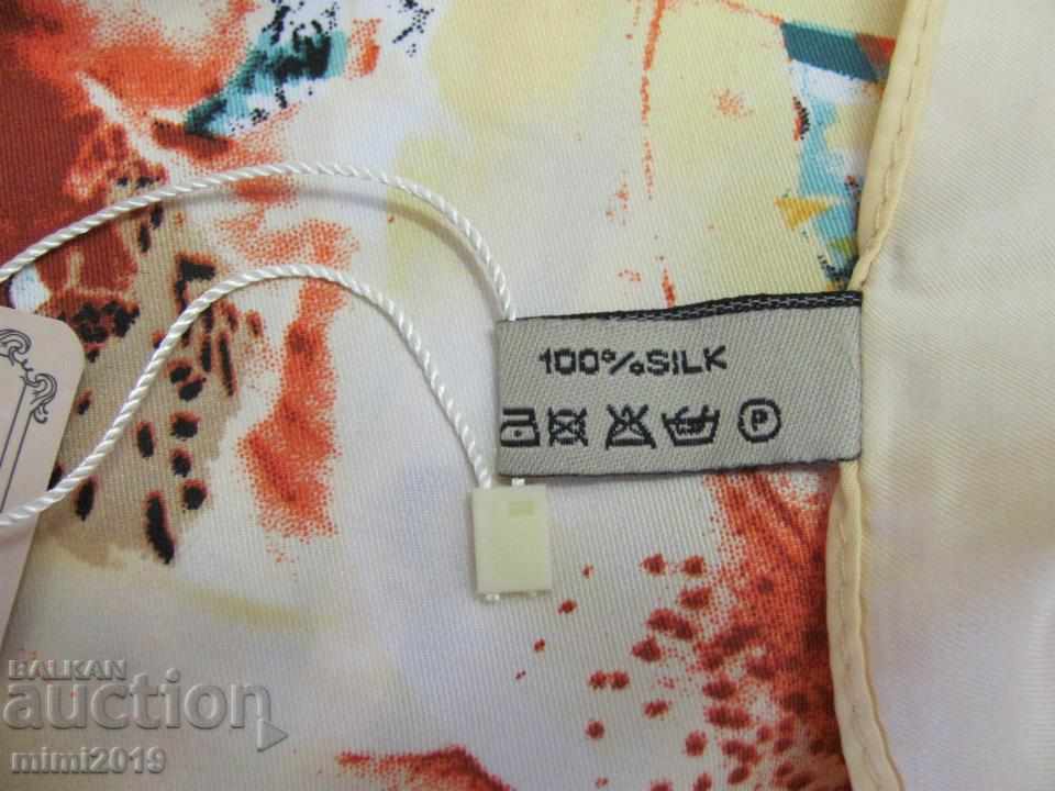 Auction Old Silk Ladies Scarf with Moscow Label Auction Old Silk Ladies Scarf with Moscow Label