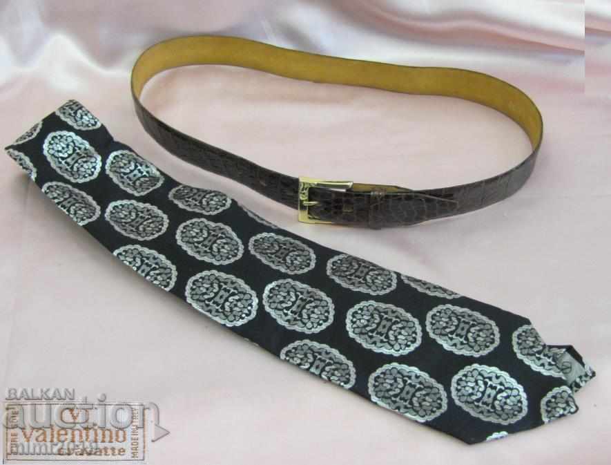 Стара Копринена Мъжка Вратовръзка Valentino и Кожен Колан с цена 60.00 лв. | € 30.68 Стара Копринена Мъжка Вратовръзка Valentino и Кожен Колан с цена 60.00 лв. | € 30.68