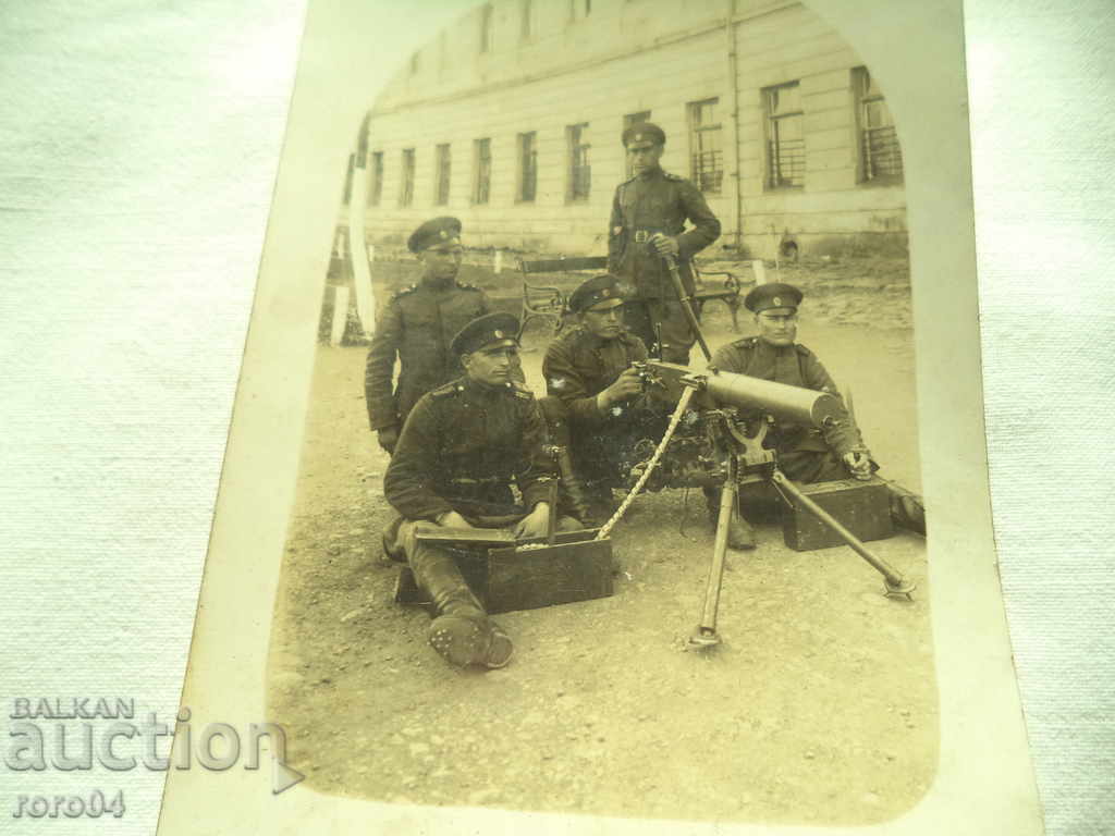 GIRLS - GIRLS - YOURSELF - NUTS - WW I with price 25.00 BGN | € 12.78 GIRLS - GIRLS - YOURSELF - NUTS - WW I with price 25.00 BGN | € 12.78