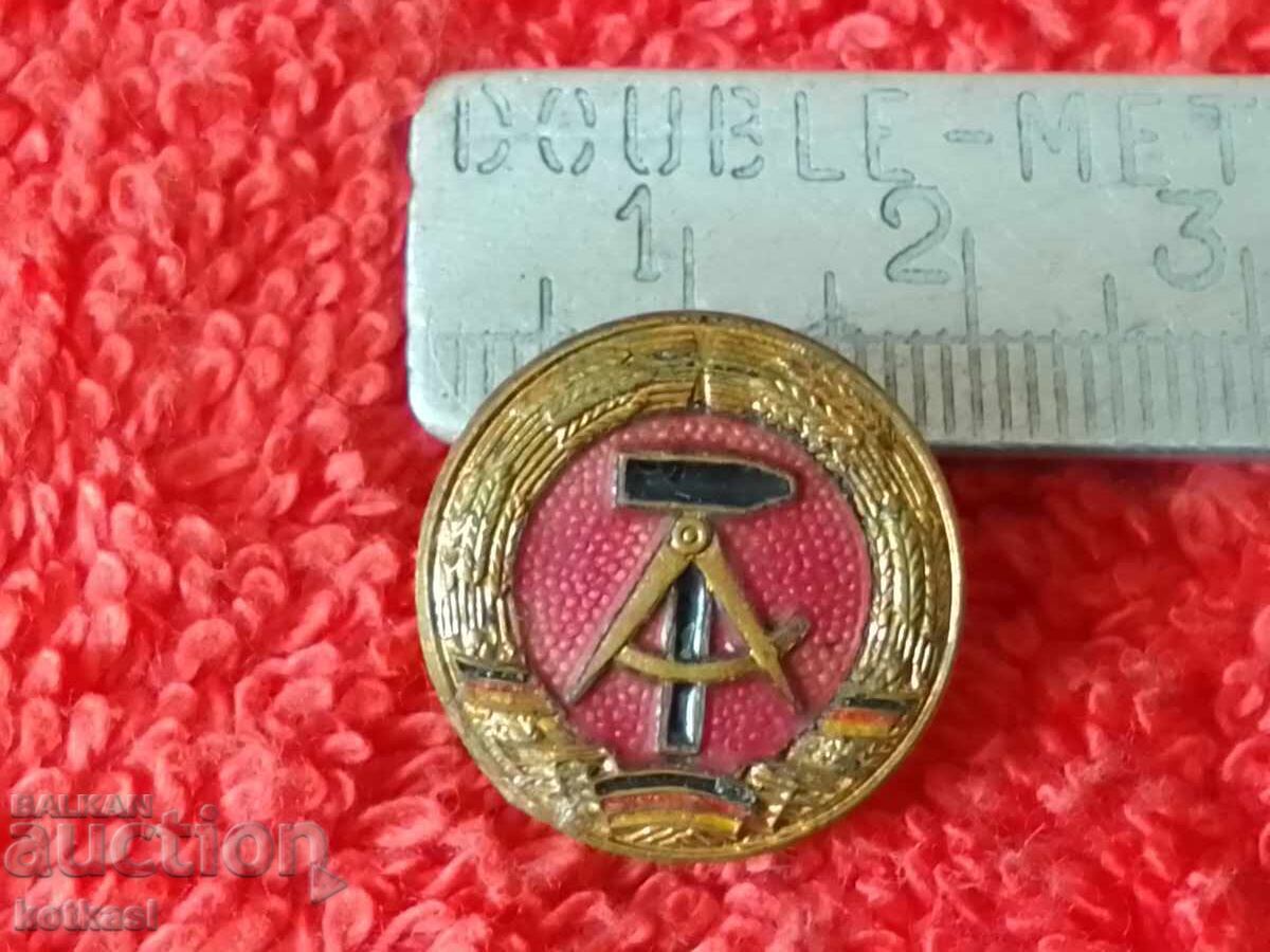 Old solid metal bronze badge coat of arms Germany GDR DDR Old solid metal bronze badge coat of arms Germany GDR DDR