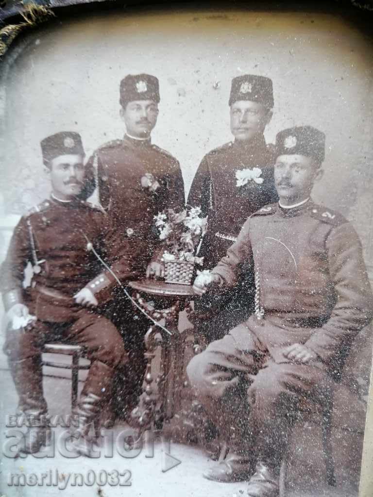 Old portrait in frame with soldiers, picture photography - 5 Old portrait in frame with soldiers, picture photography - 5