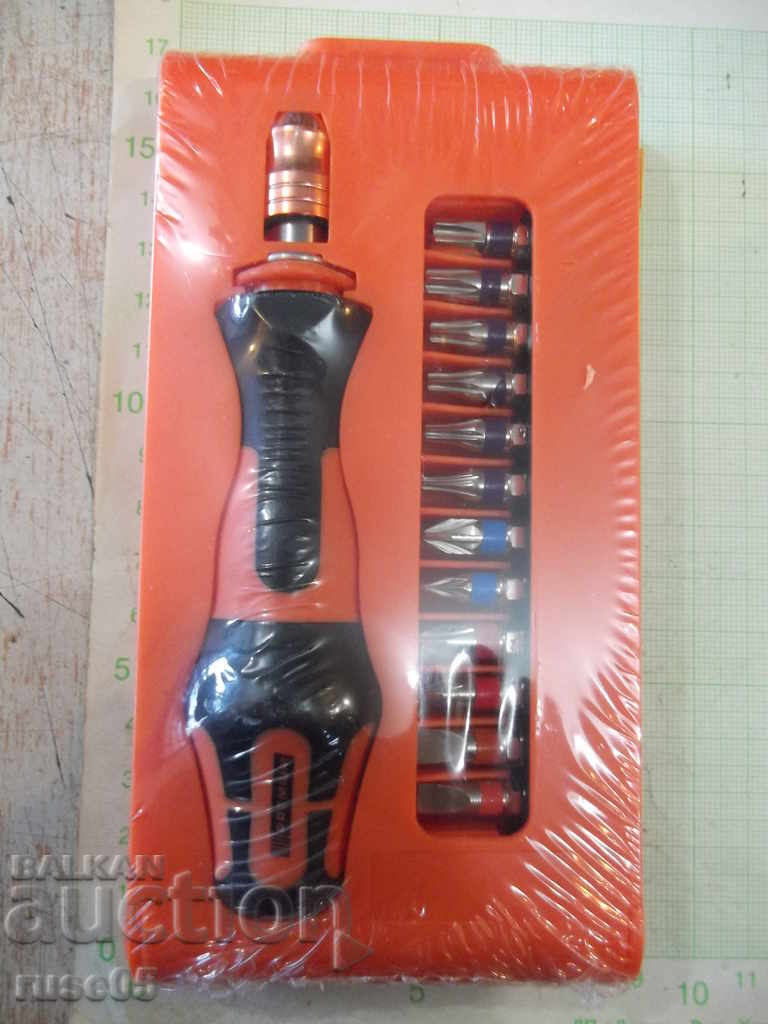 Screwdriver with bits "Premium" 13-piece set, new - 7 Screwdriver with bits "Premium" 13-piece set, new - 7